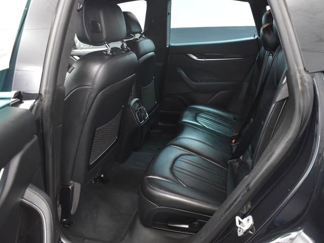 Used 2023 Maserati Levante Modena image 19