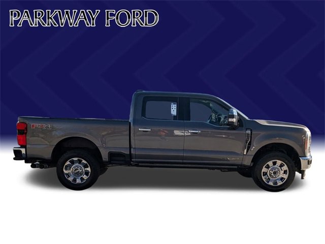 Used 2023 Ford F250 Lariat w/ Lariat Ultimate Package image 4