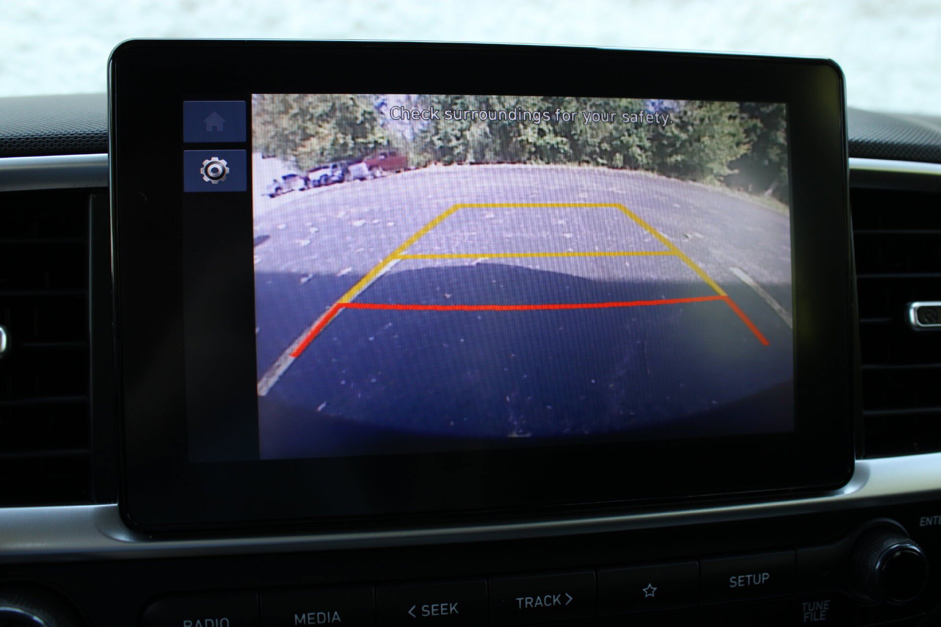 Used 2025 Hyundai Venue SEL FWD image 36