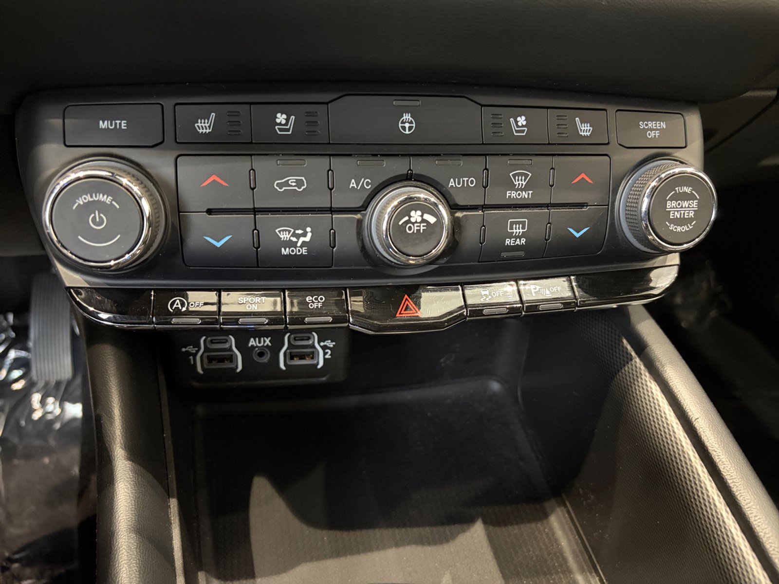 Used 2023 Dodge Durango GT AWD/4WD image 24