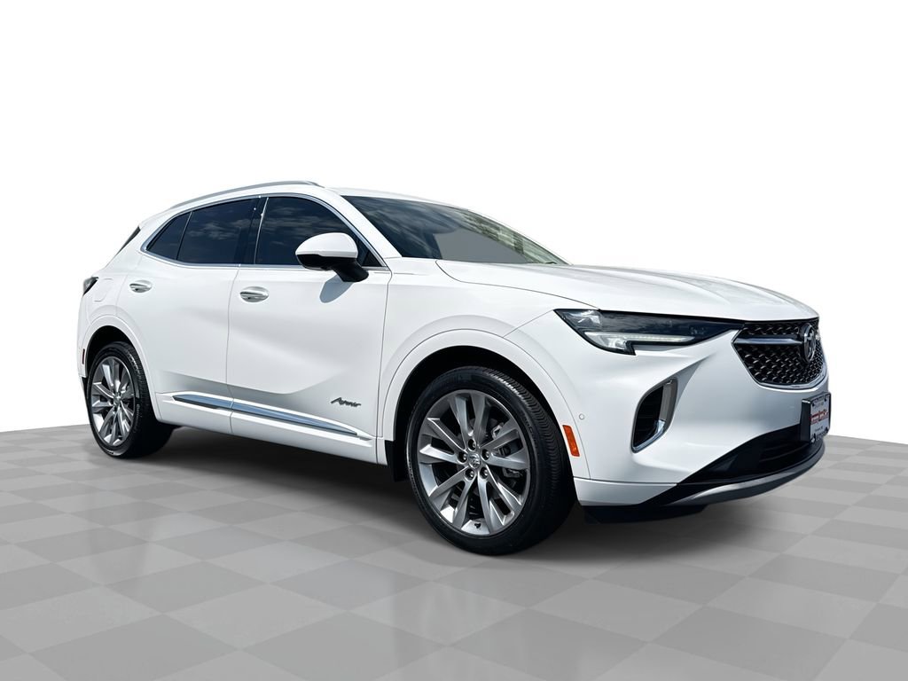 Used 2022 Buick Envision Avenir w/ Technology Package II image 1