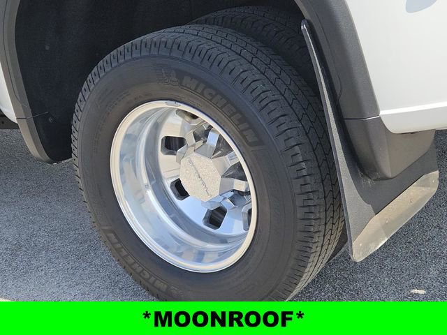 Used 2025 GMC Sierra 3500 Denali Ultimate AWD/4WD image 10
