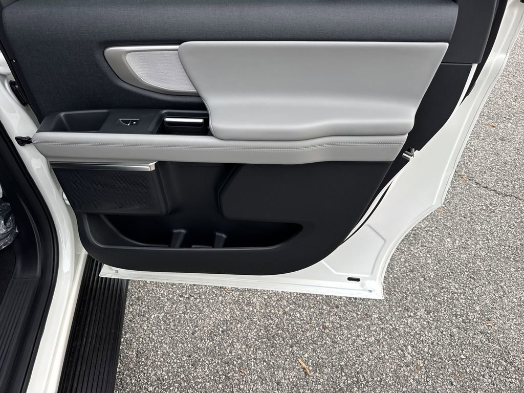 New 2026 Ford Expedition Max Active RWD image 16