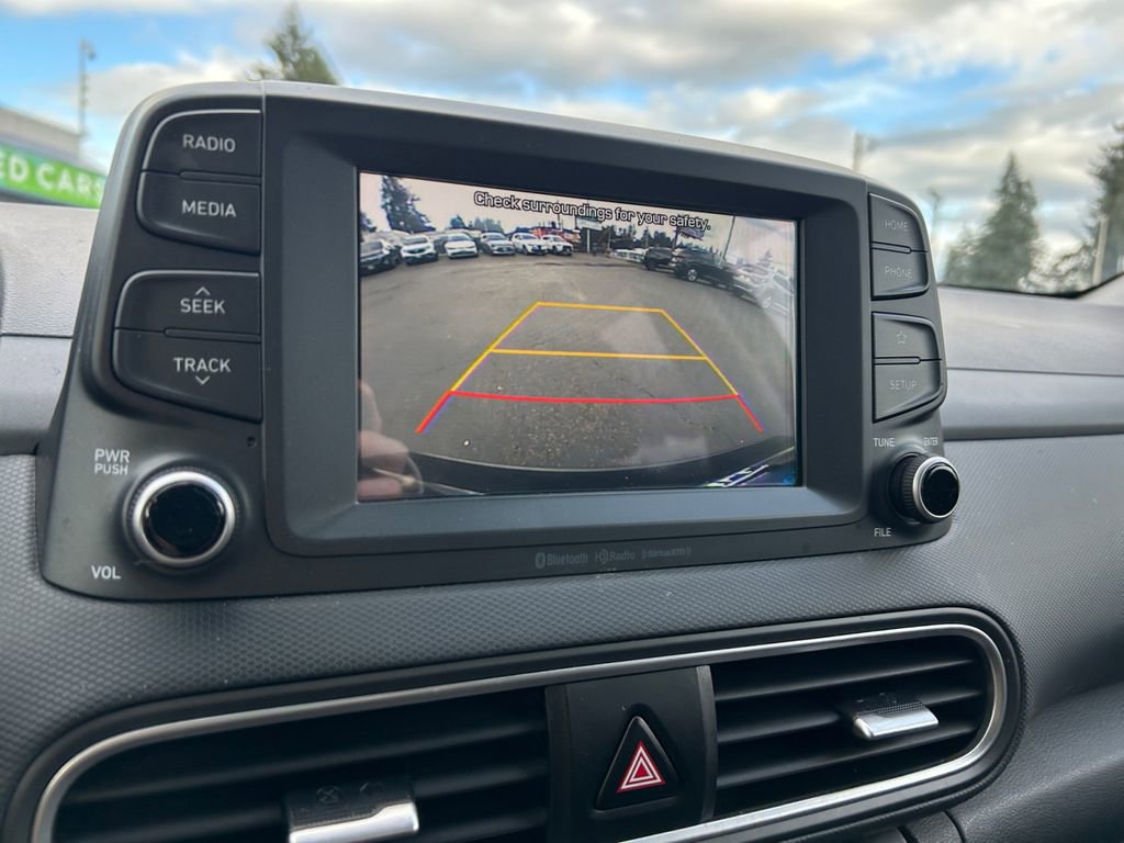 Certified 2021 Hyundai Kona SEL w/ Cargo Package image 19