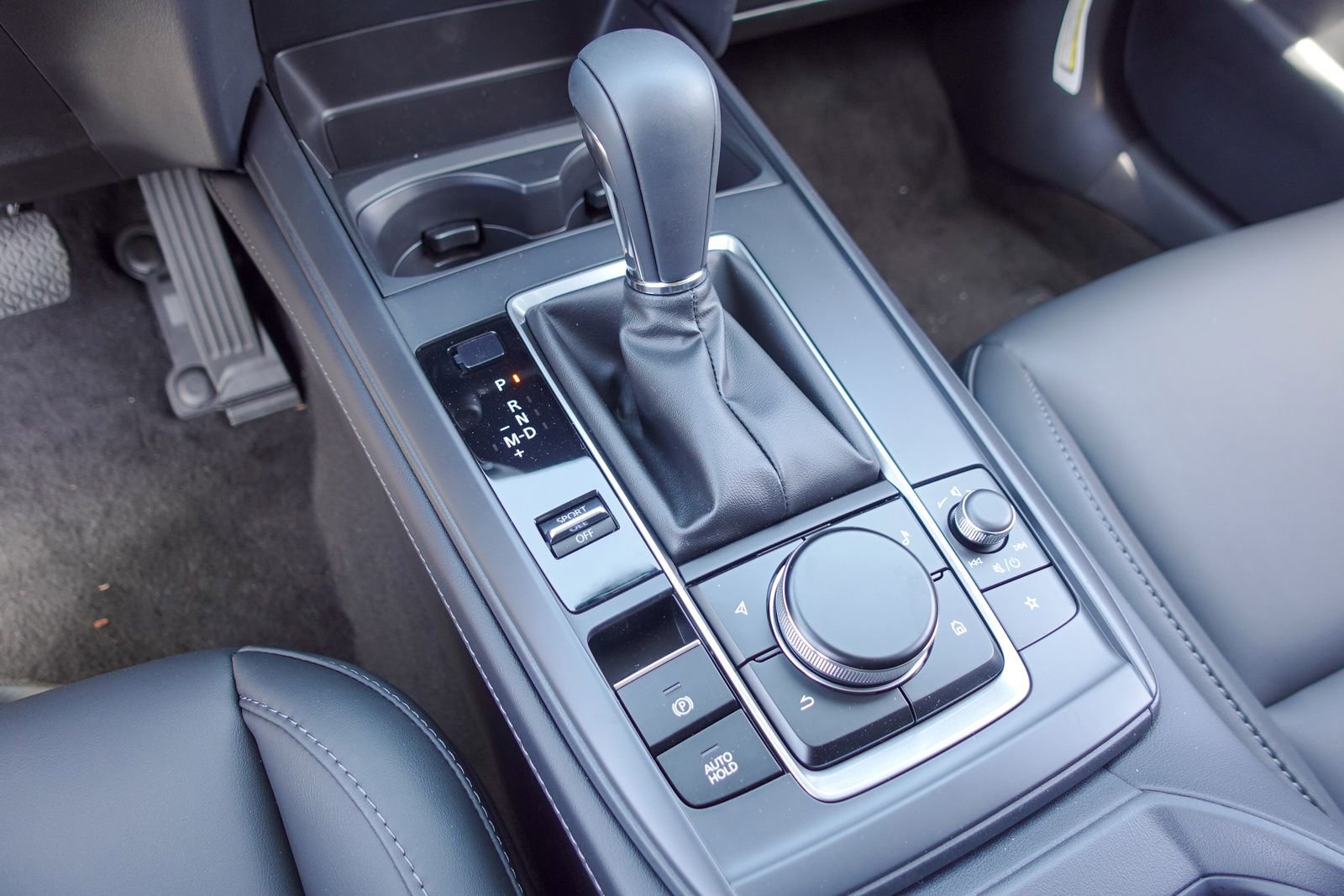New 2026 MAZDA CX-30 AWD 2.5 S w/ Select Sport Pkg image 21