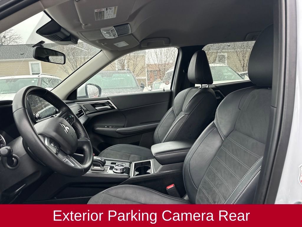 Used 2024 Mitsubishi Outlander SE image 7