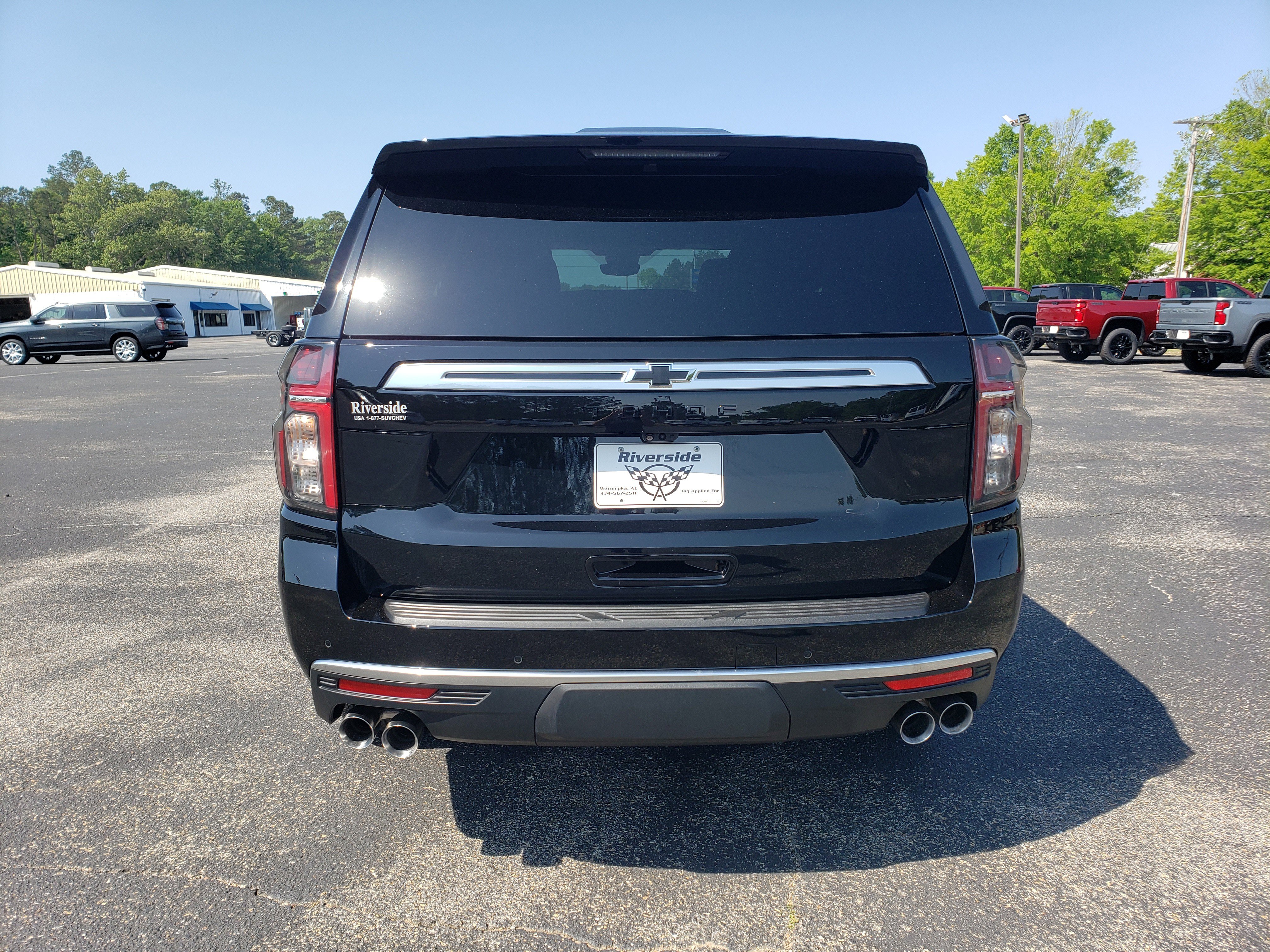Used 2024 Chevrolet Tahoe High Country RWD image 8