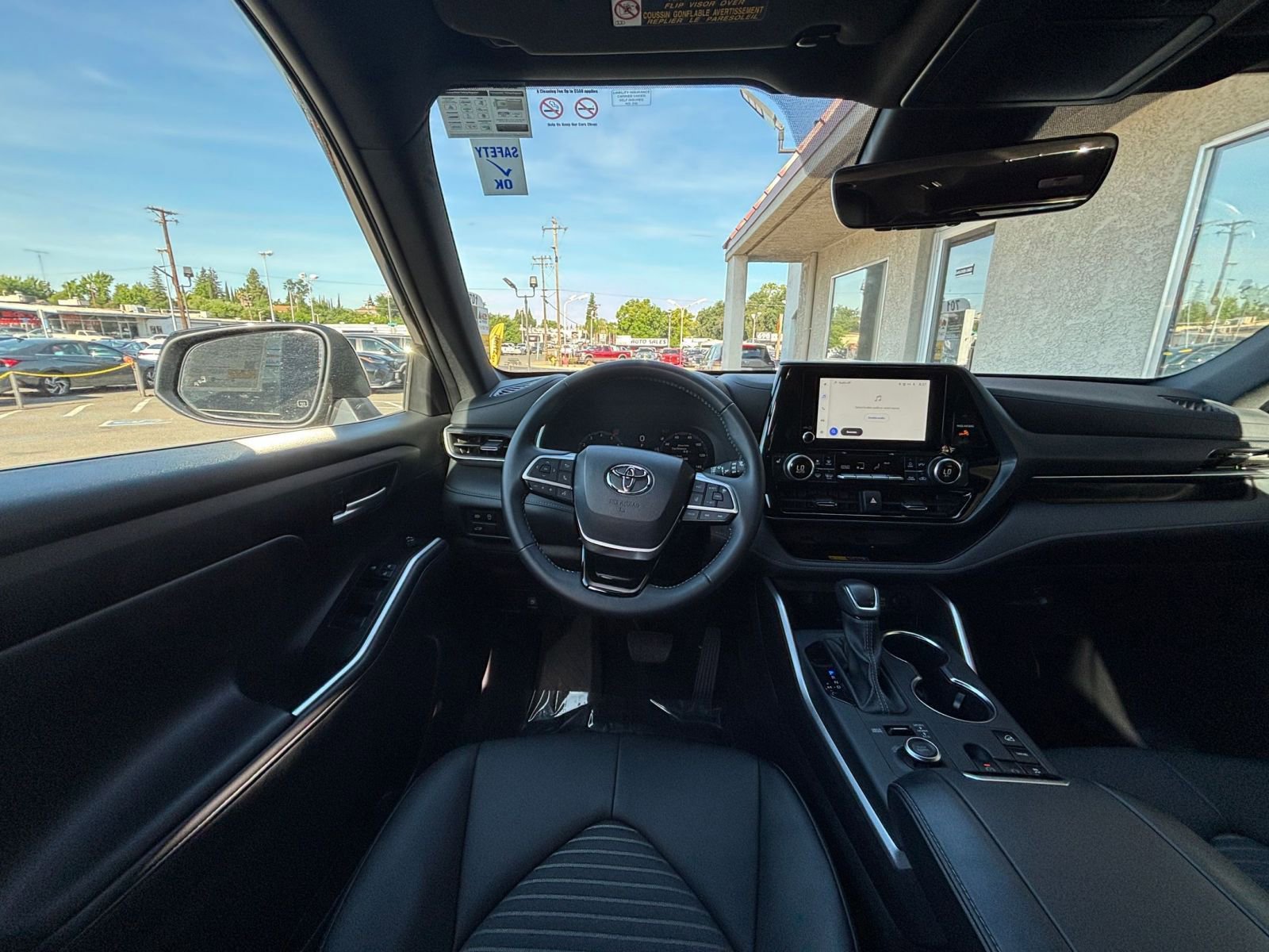 Used 2025 Toyota Highlander XSE AWD/4WD image 38