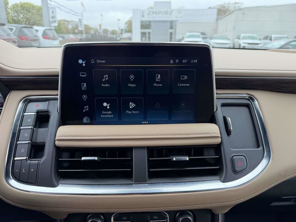 Used 2023 Chevrolet Suburban Premier AWD/4WD image 26