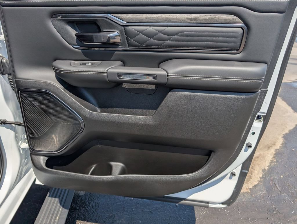 New 2026 RAM 1500 Limited AWD/4WD image 31