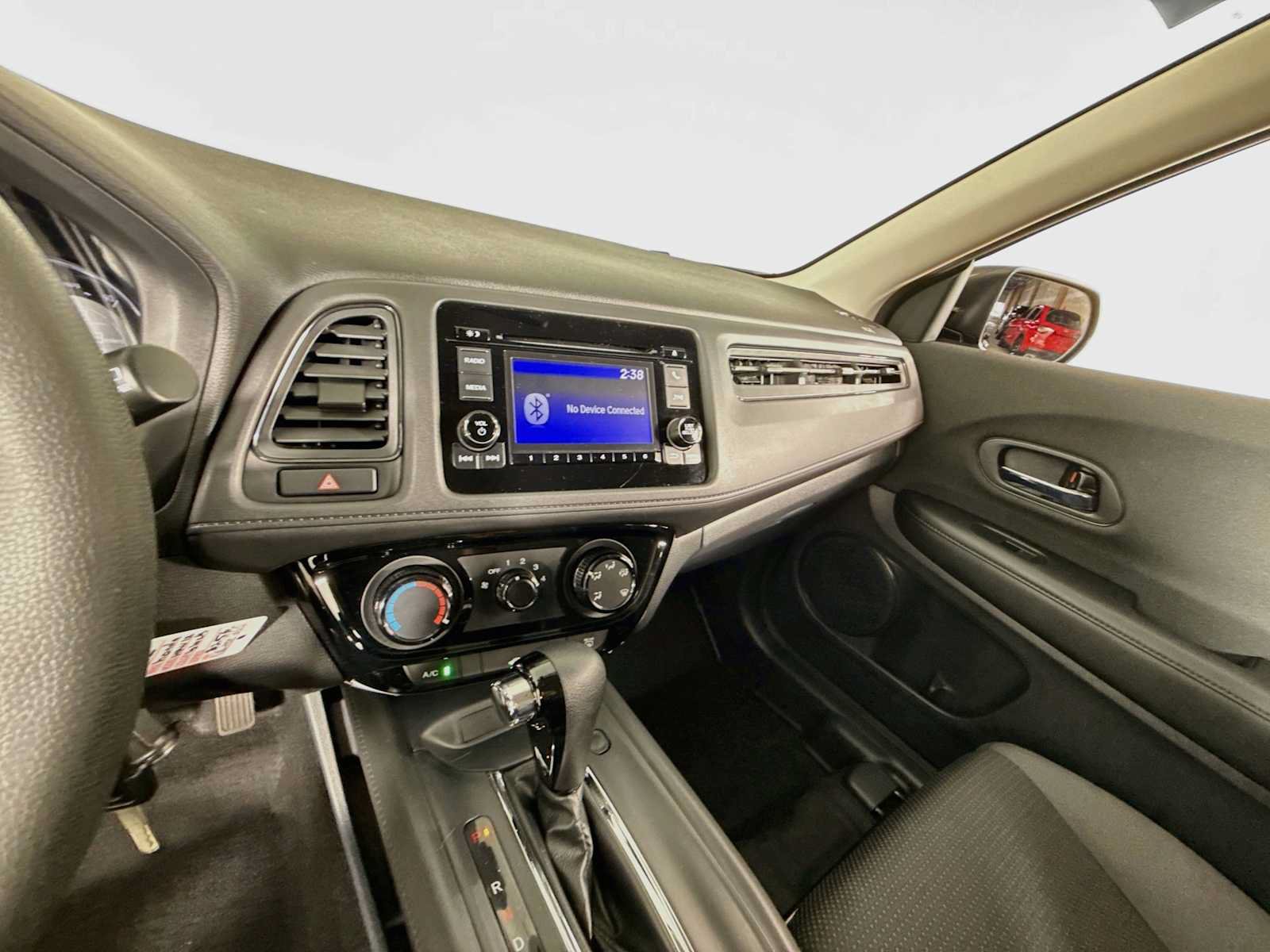 Certified 2022 Honda HR-V LX image 14