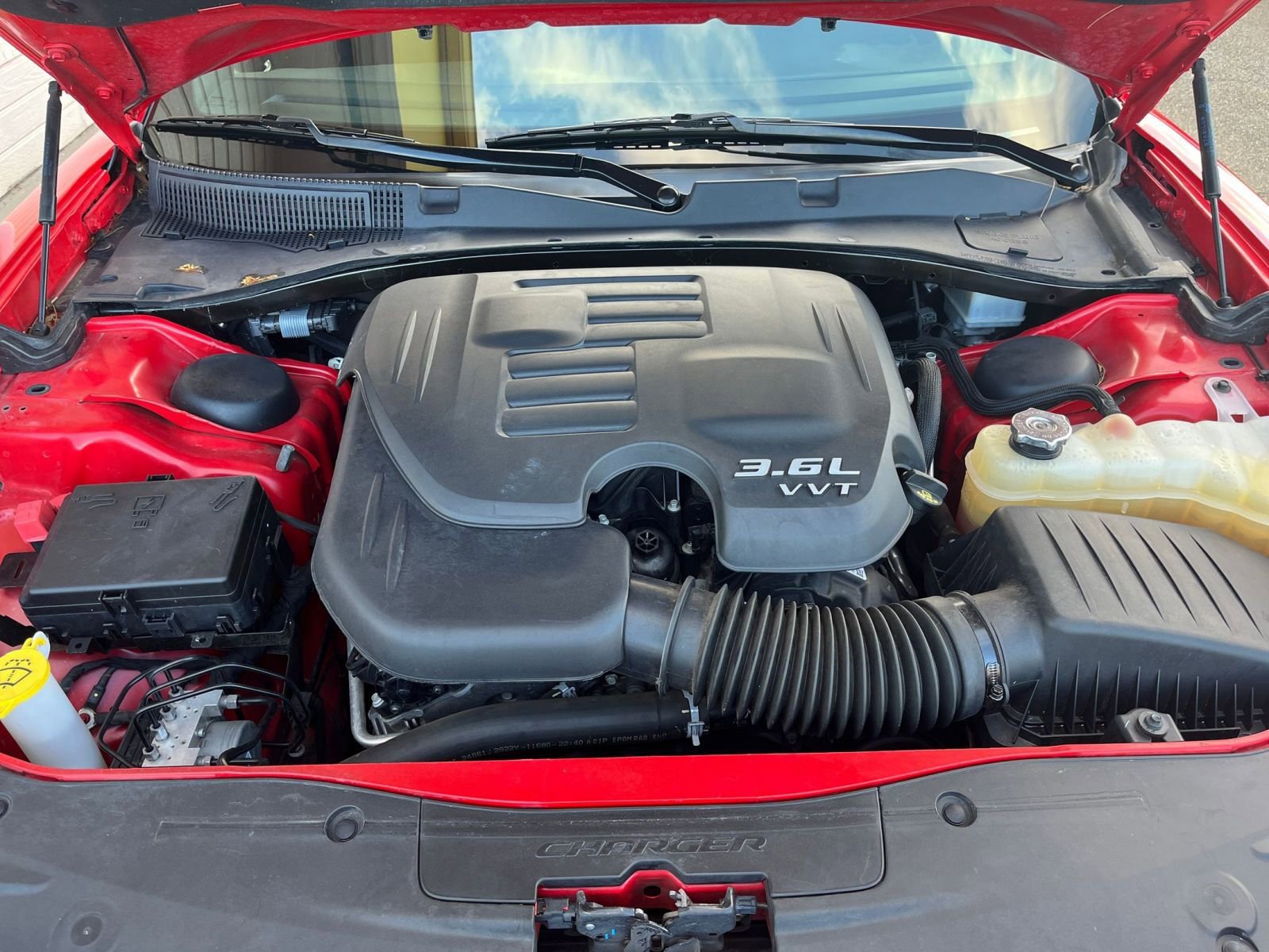 Used 2022 Dodge Charger SXT image 32