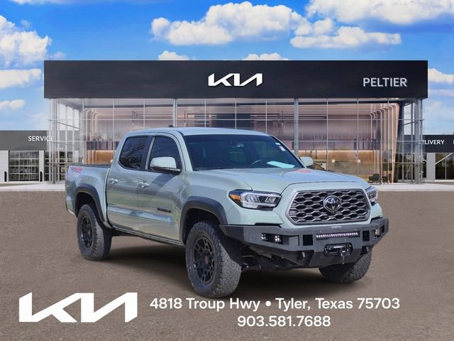 Used 2022 Toyota Tacoma TRD Off-Road AWD/4WD image 1