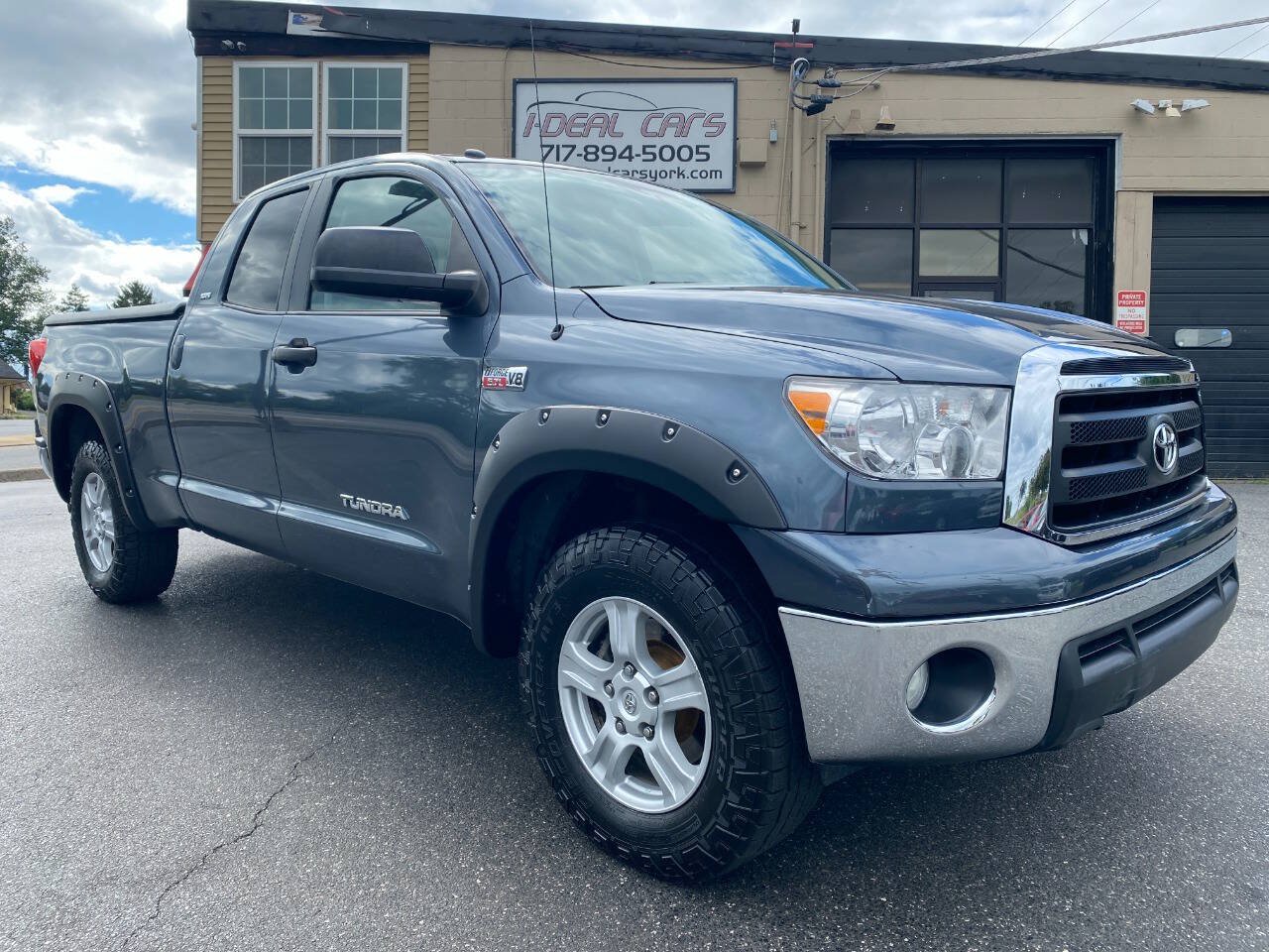 Used 2010 Toyota Tundra 4x4 Double Cab image 1