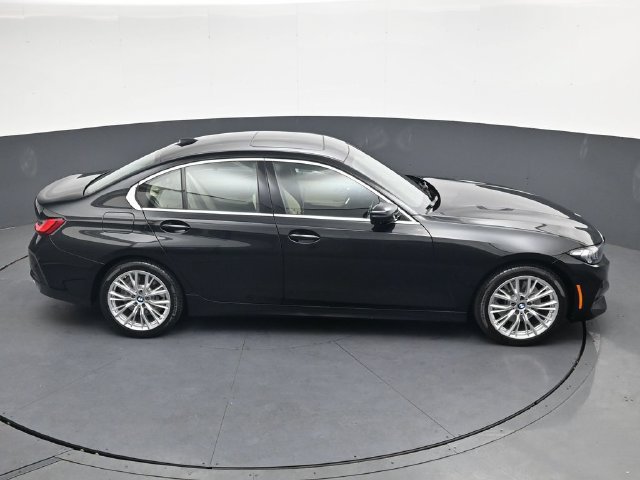 Certified 2024 BMW 330i Sedan w/ Convenience Package RWD image 23