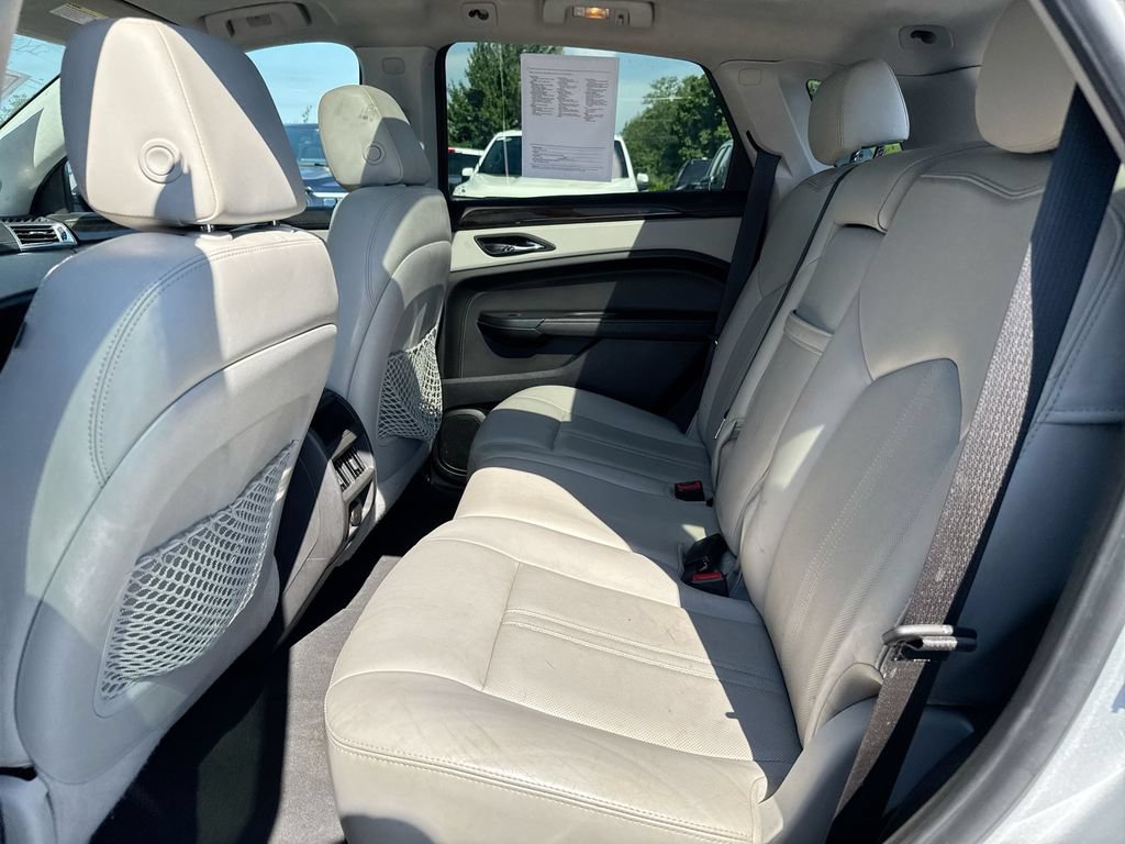 Used 2013 Cadillac SRX Luxury w/ Driver Awareness Package FWD image 23