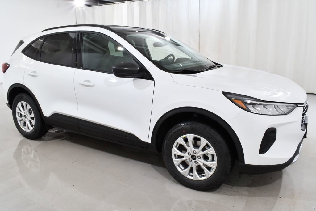 New 2026 Ford Escape Active w/ Tech Pack #1 AWD/4WD image 5