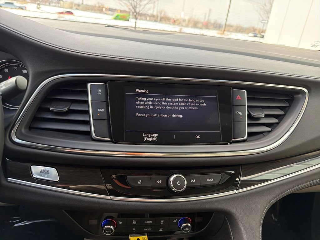 Used 2021 Buick Enclave Essence w/ Sound and Sites Package image 18