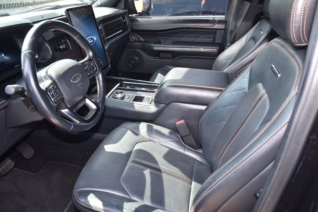 Certified 2022 Ford Expedition Platinum RWD image 10