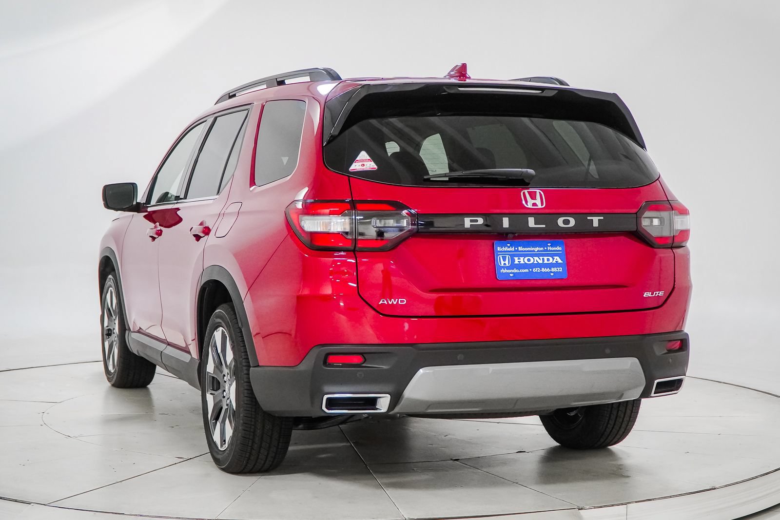 New 2026 Honda Pilot Elite image 8