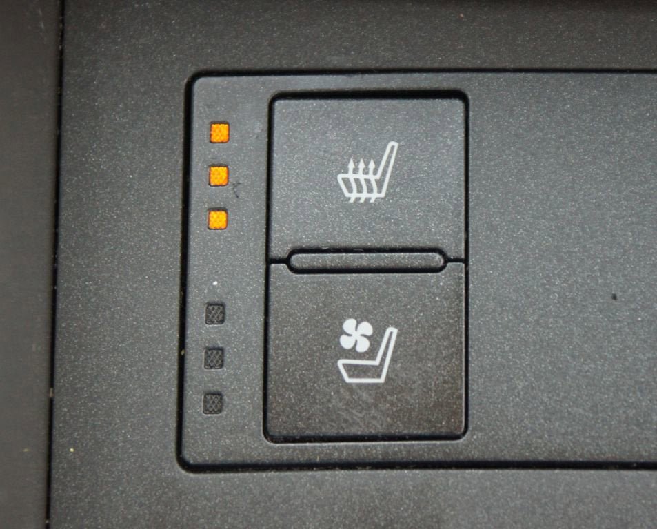Used 2015 Lexus IS 250 w/ Navigation System Package RWD image 9