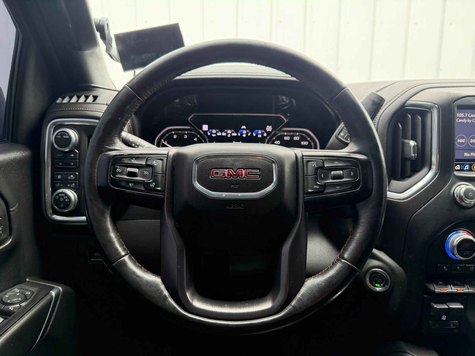 Used 2020 GMC Sierra 1500 AT4 w/ AT4 Premium Package AWD/4WD image 13
