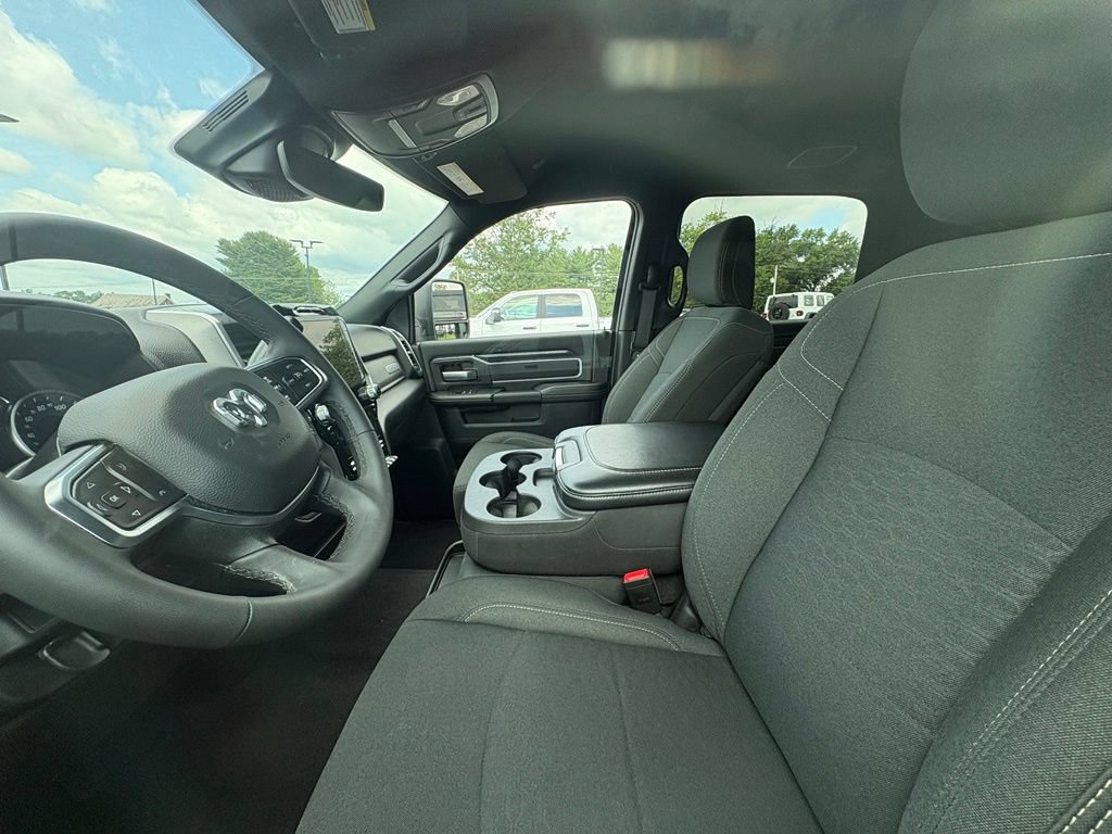 Certified 2026 RAM 2500 Big Horn AWD/4WD image 6