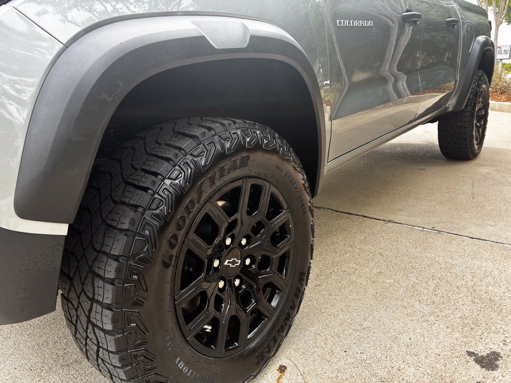Certified 2024 Chevrolet Colorado Trail Boss w/ Advanced Trailering Package AWD/4WD image 17