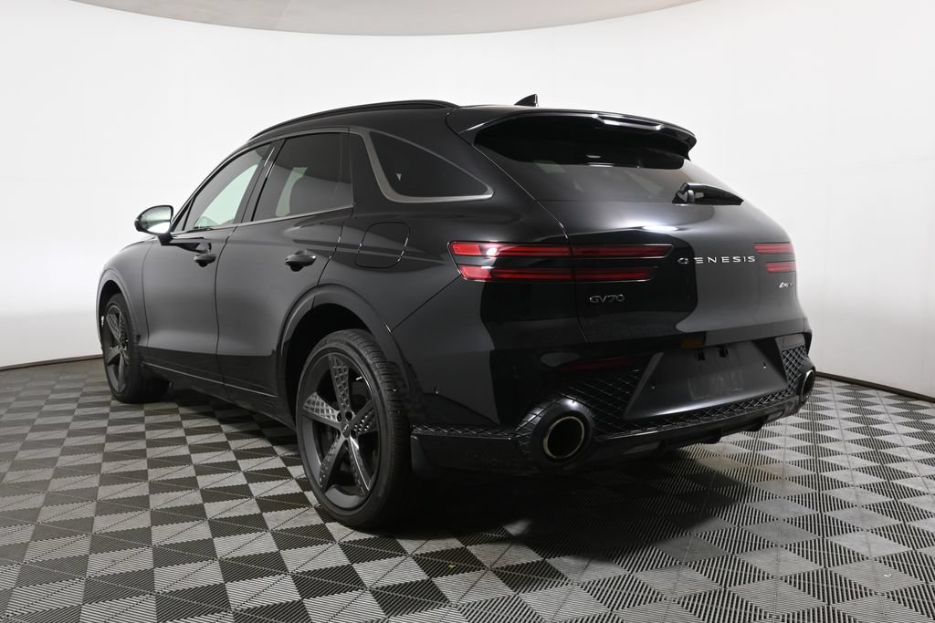 Used 2024 Genesis GV70 3.5T Sport w/ Sport Prestige Package AWD/4WD image 9