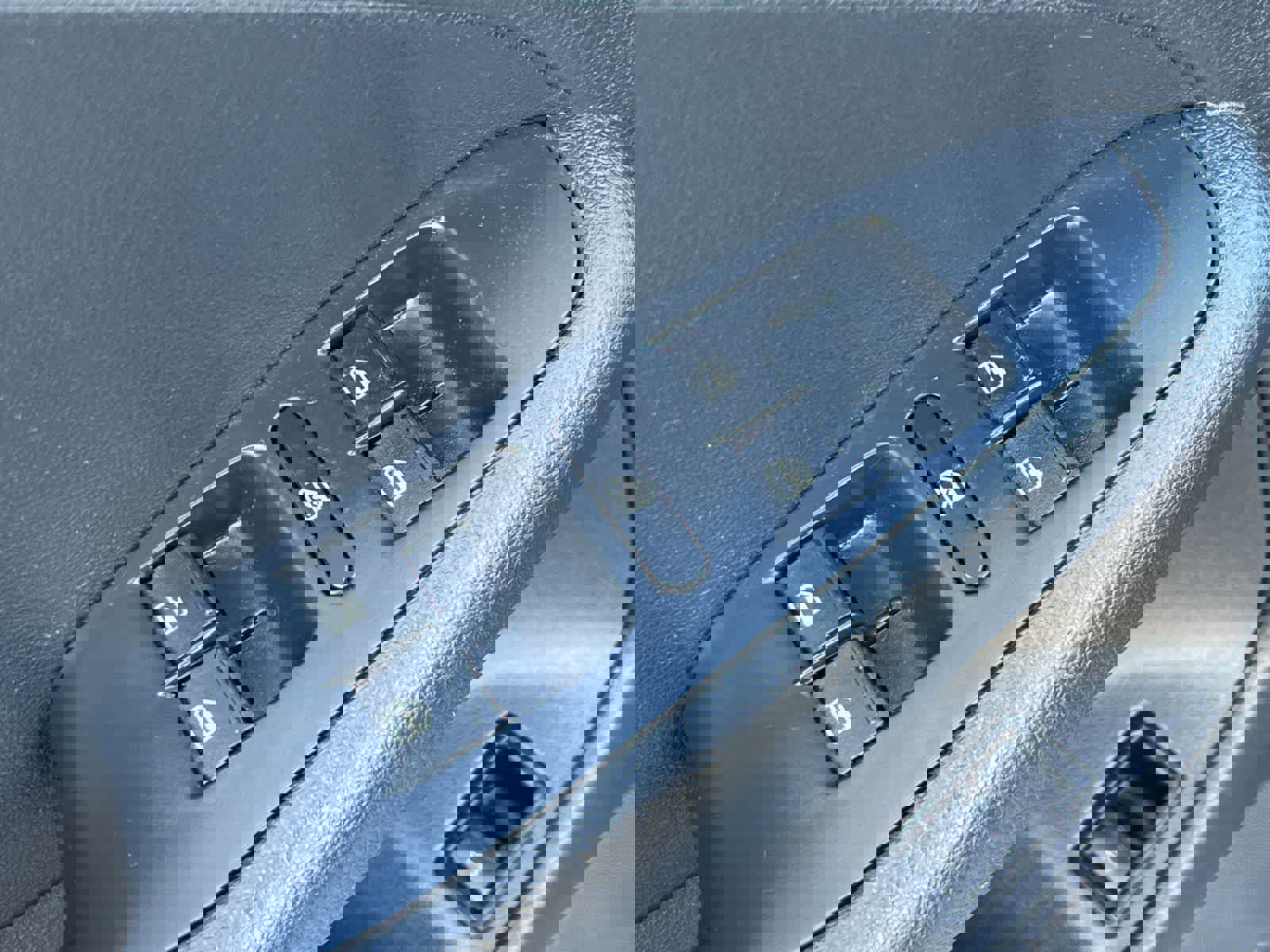 Used 2017 Volkswagen Jetta SE image 14