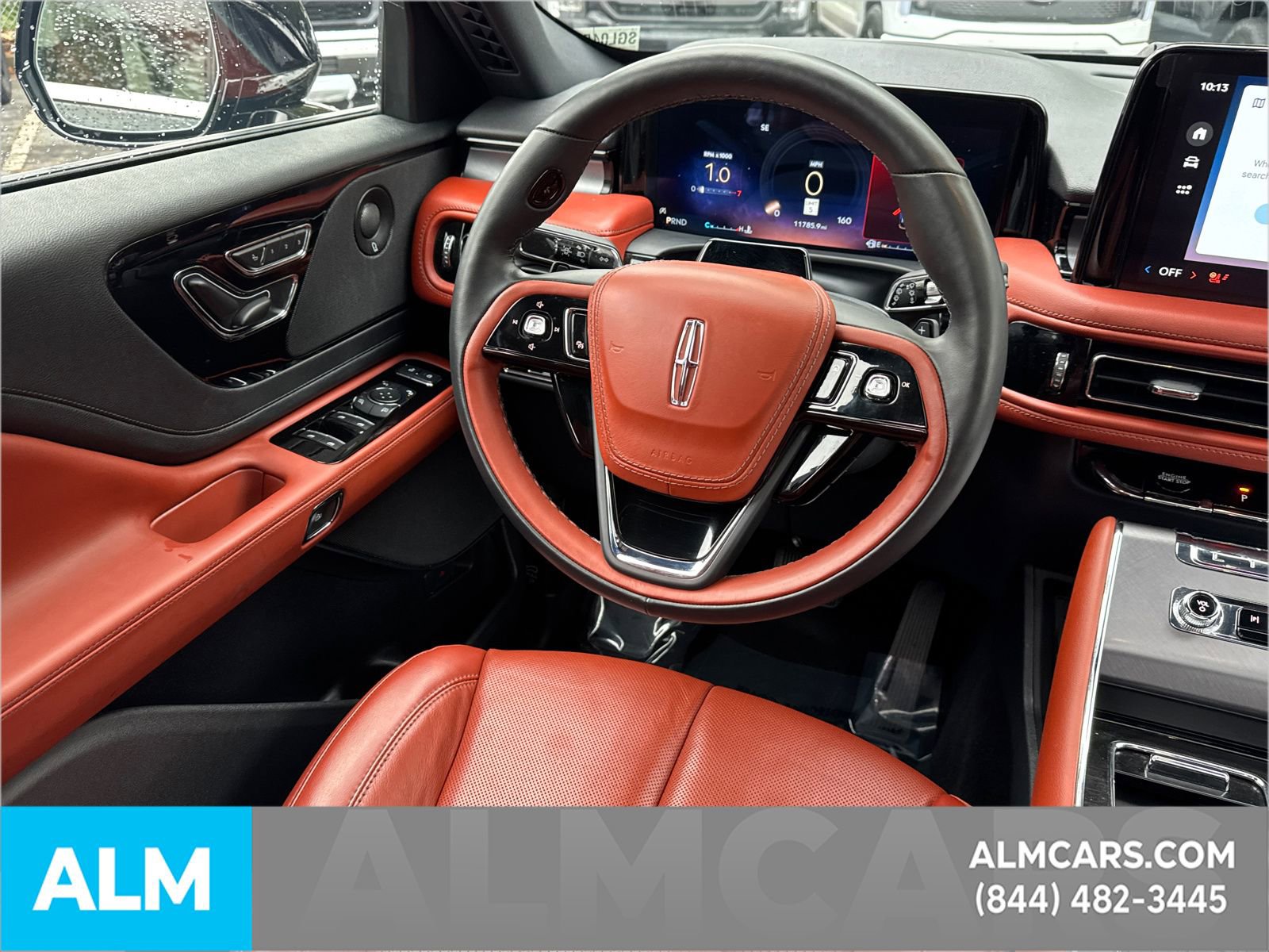 Used 2025 Lincoln Aviator Reserve image 31