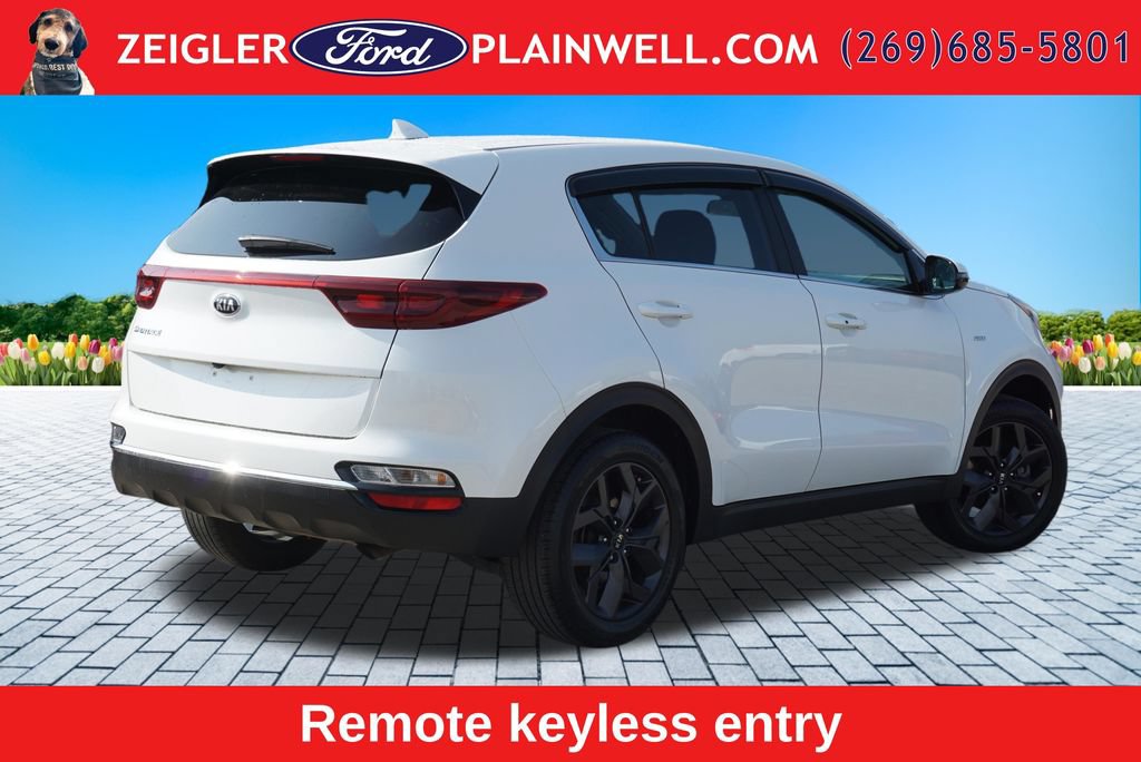 Used 2022 Kia Sportage LX w/ LX AWD Value Edition Package image 5