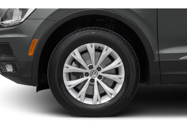 Used 2021 Volkswagen Tiguan SE w/ Panoramic Sunroof Package AWD/4WD image 11