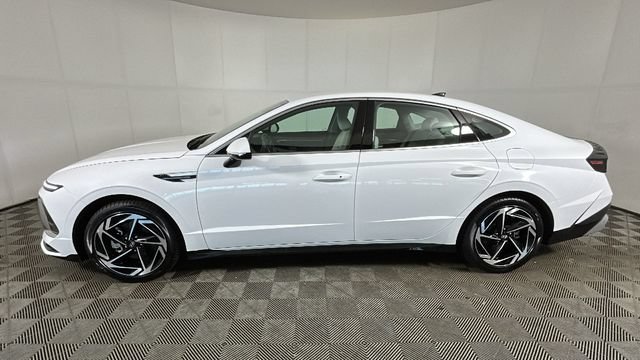 Used 2026 Hyundai Sonata SEL FWD image 5