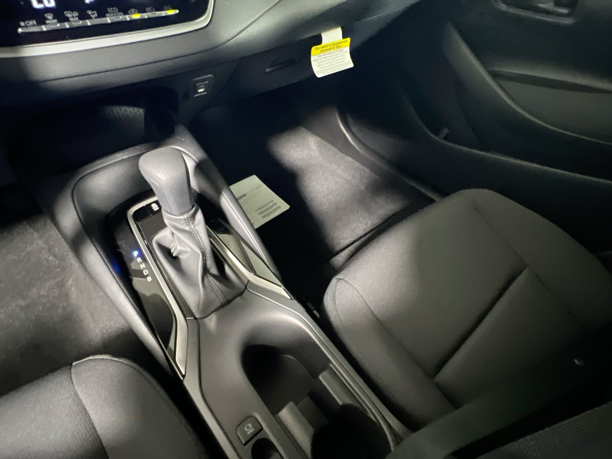 New 2026 Toyota Corolla LE FWD image 24