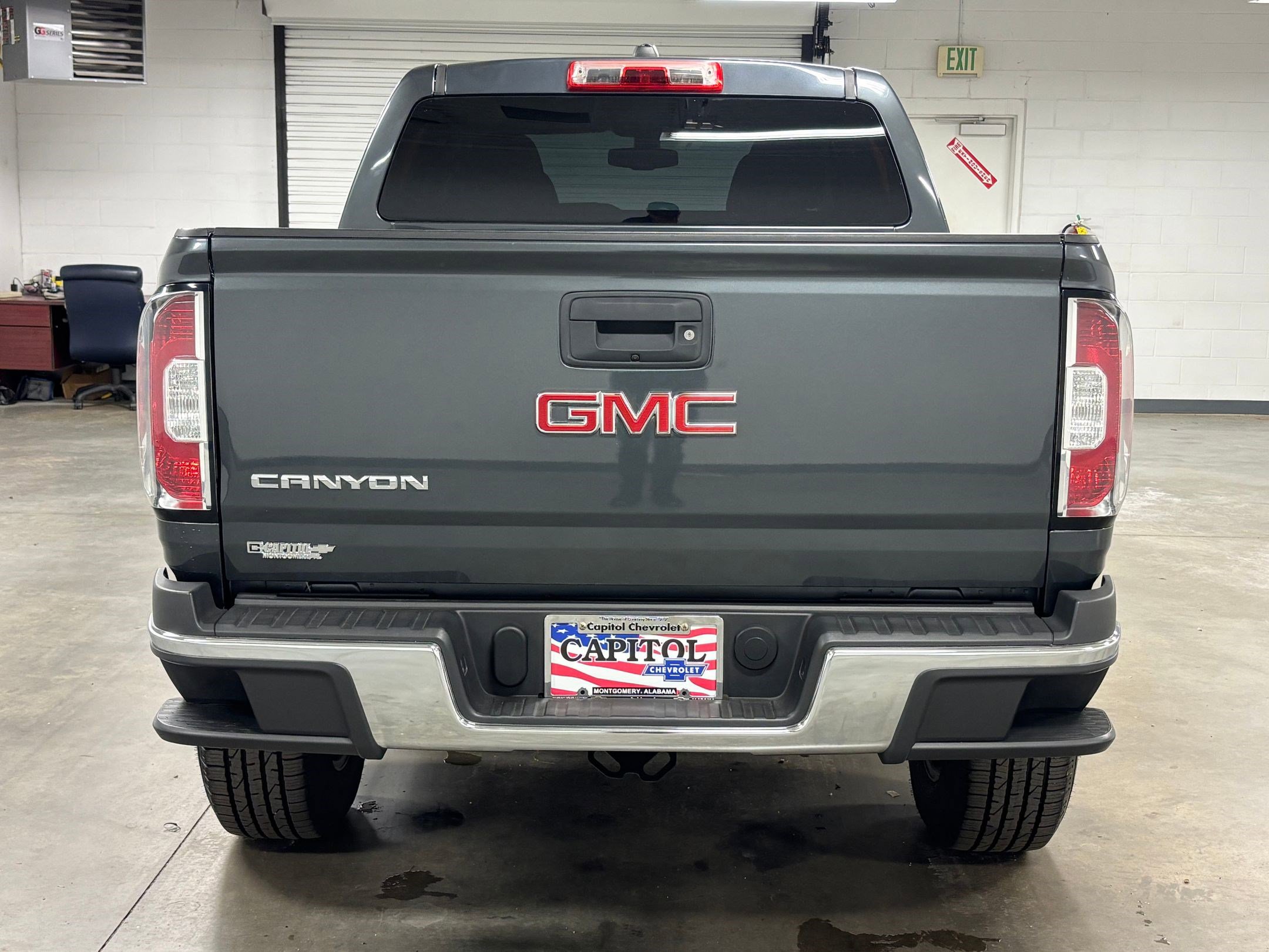 Used 2016 GMC Canyon 2WD Crew Cab w/ Convenience Package image 8