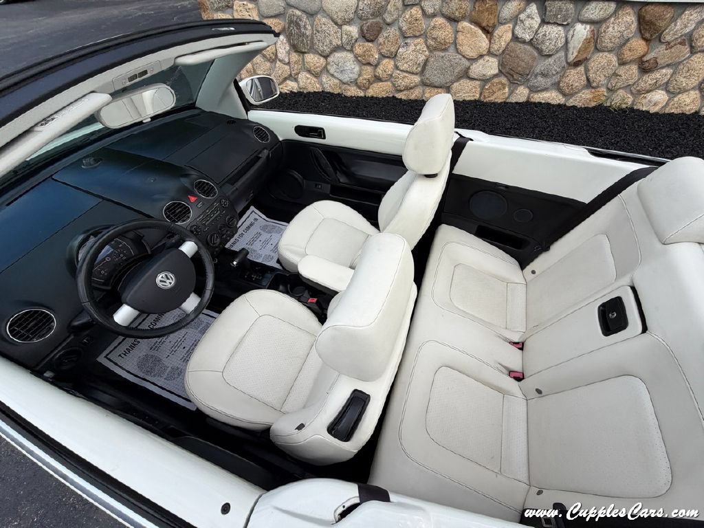 Used 2007 Volkswagen Beetle Triple White Edition FWD image 22