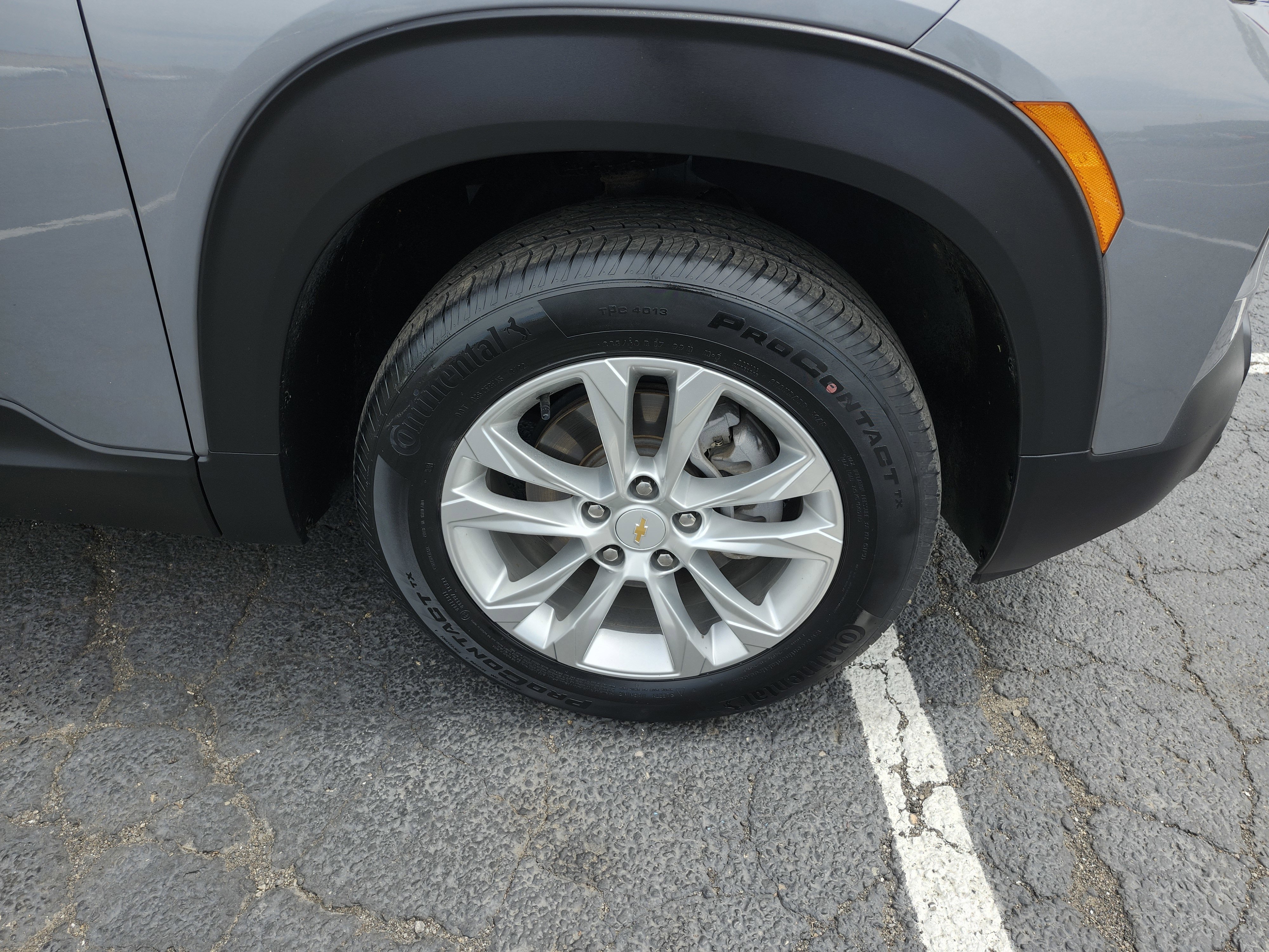 Used 2023 Chevrolet TrailBlazer LS AWD/4WD image 9
