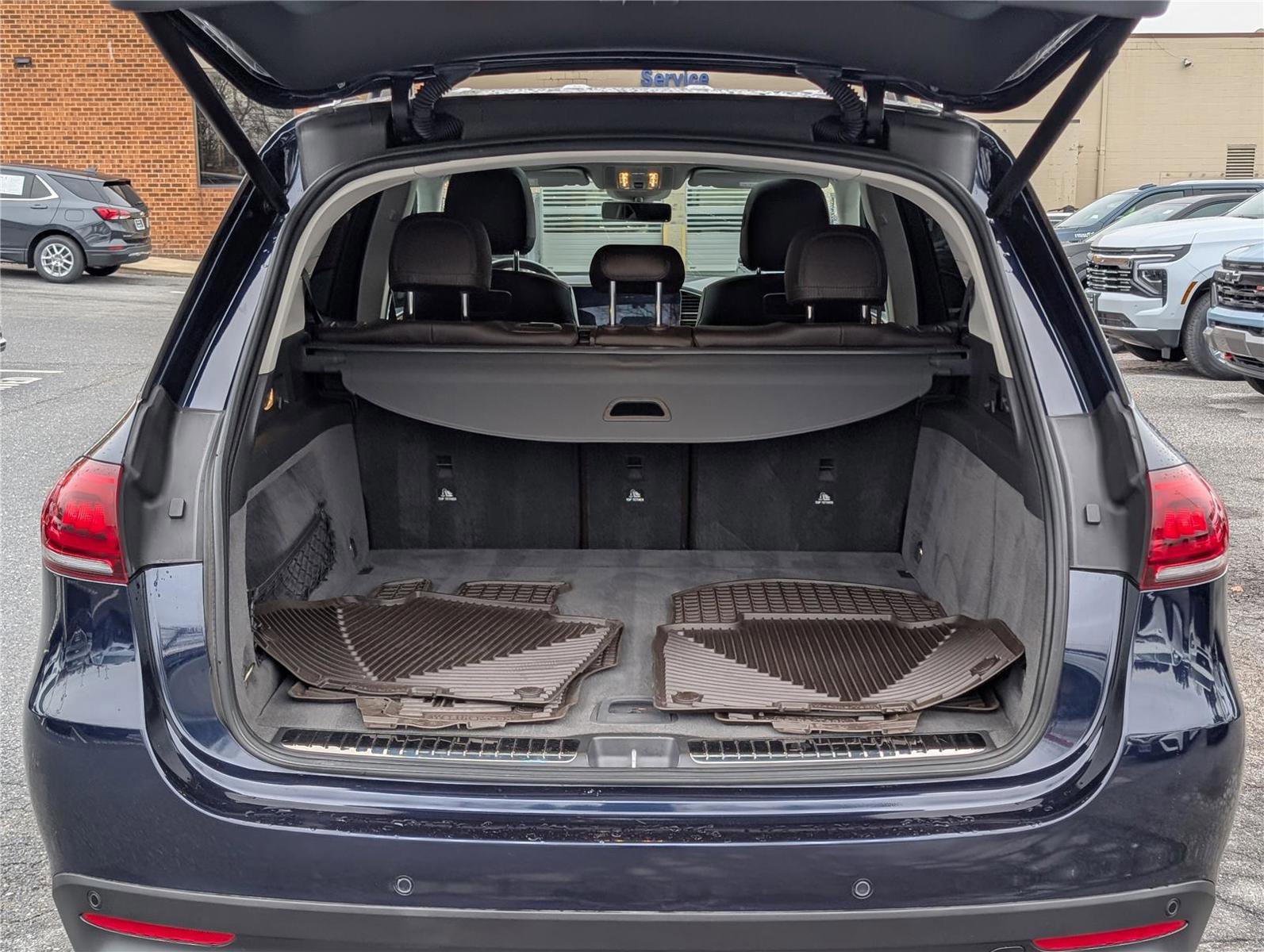 Used 2020 Mercedes-Benz GLE 350 4MATIC image 13