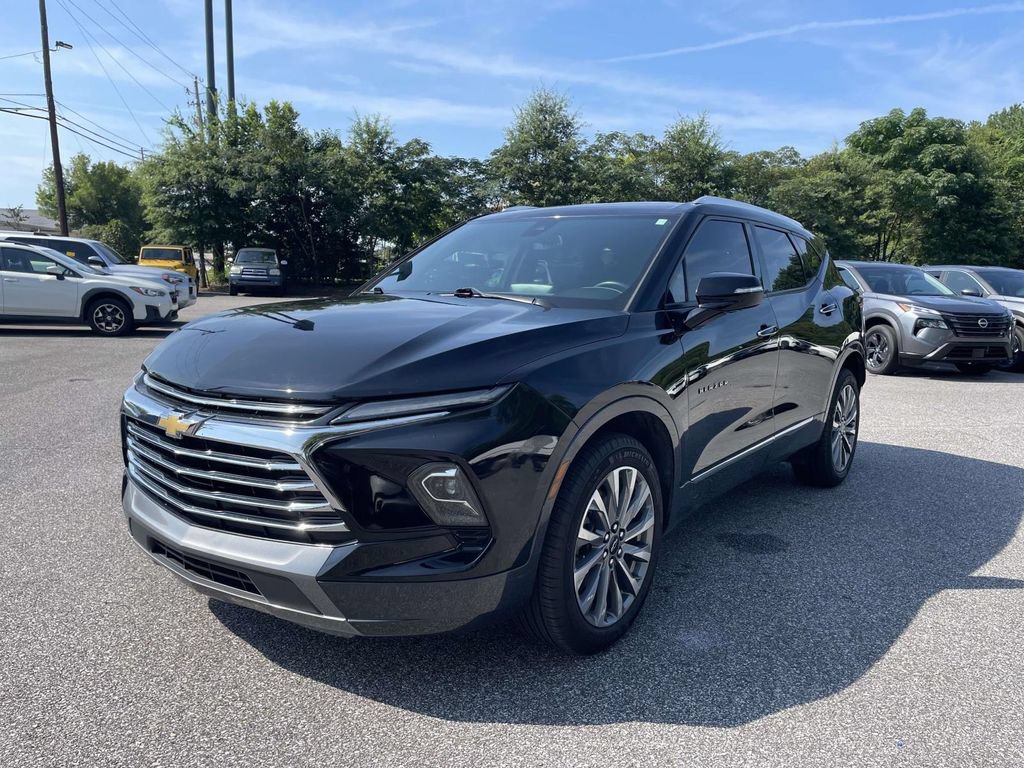 Used 2023 Chevrolet Blazer Premier w/ Enhanced Convenience Package FWD image 7