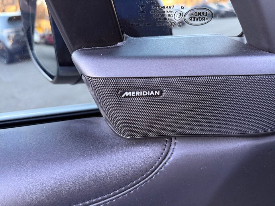 Certified 2023 Land Rover Range Rover SE AWD/4WD image 26