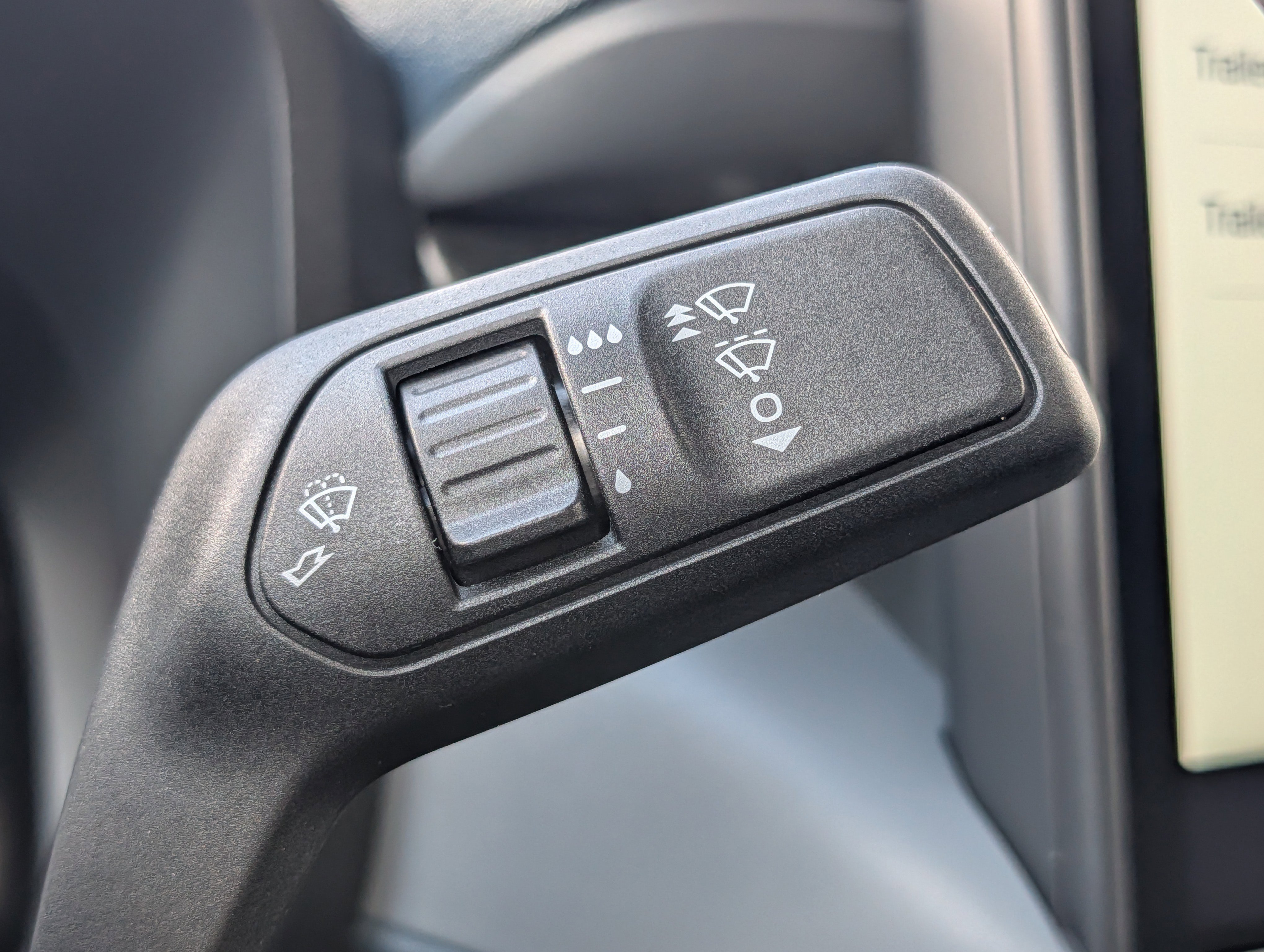 New 2025 Ford Maverick XL w/ 4K Tow Package image 27