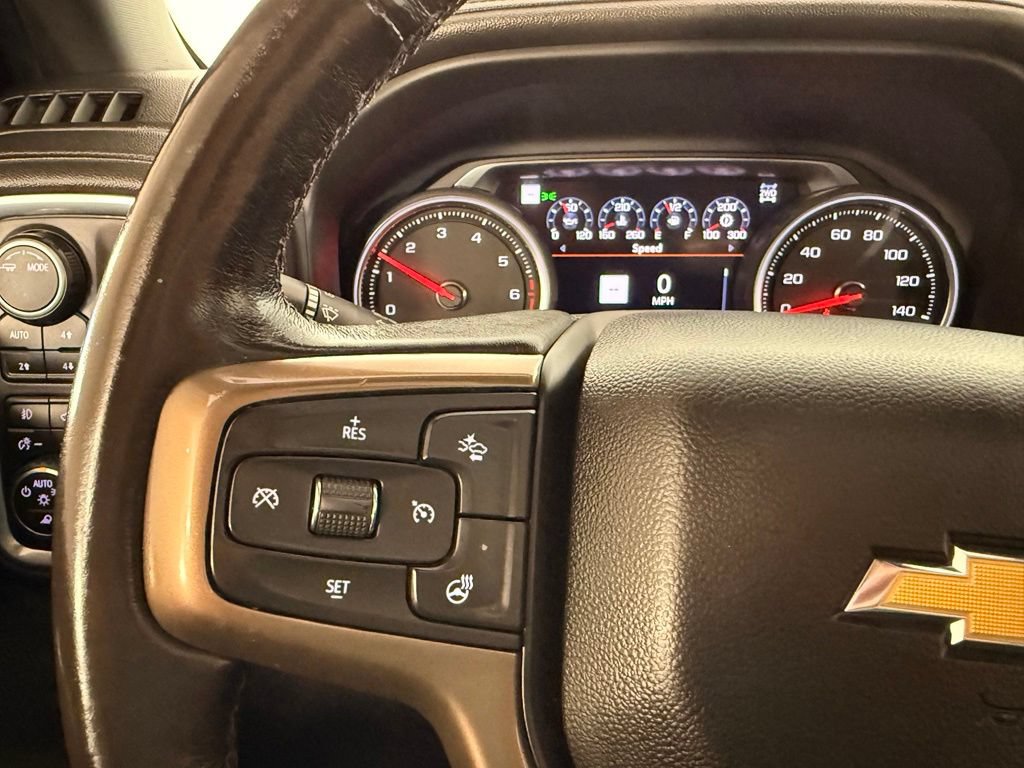 Used 2022 Chevrolet Silverado 1500 High Country AWD/4WD image 39