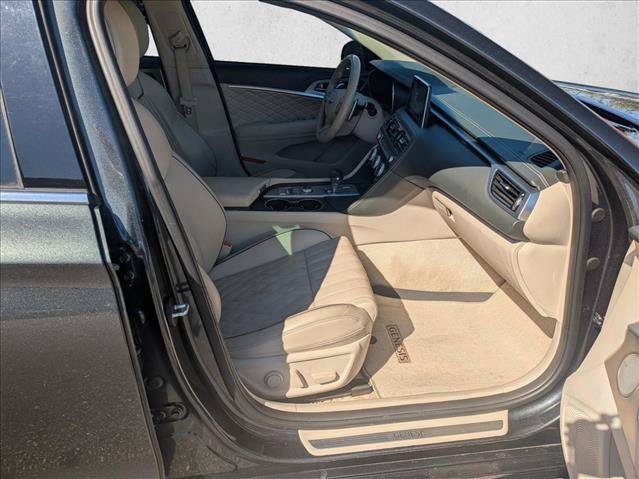 Used 2019 Genesis G70 3.3T Design RWD image 19