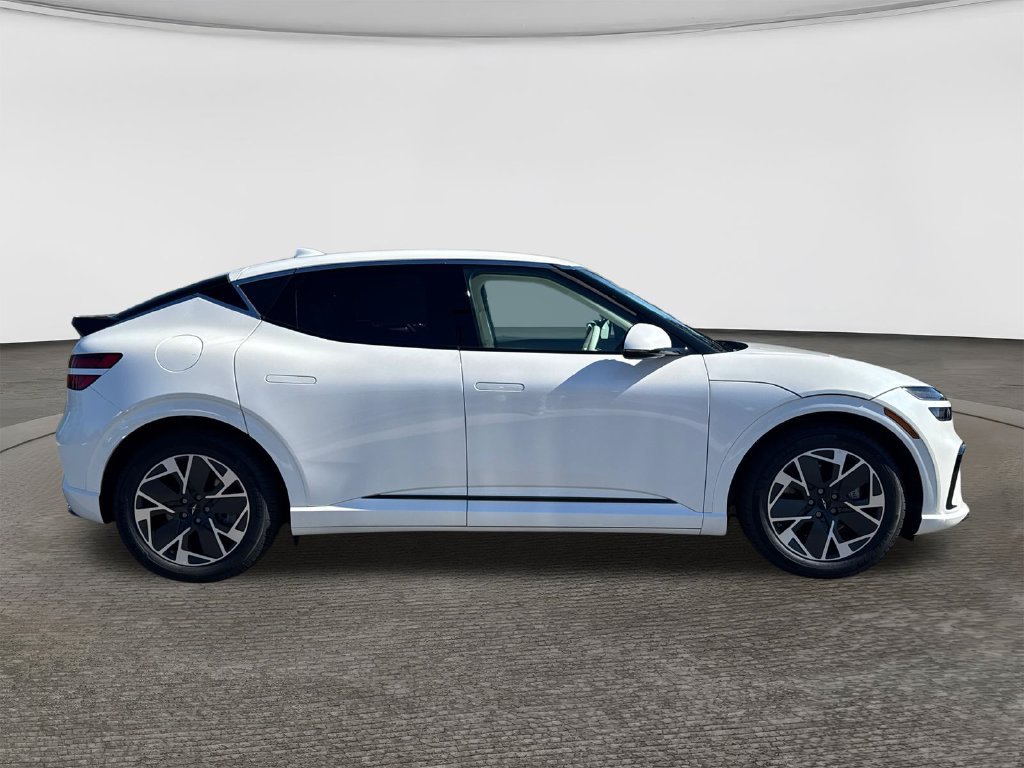 New 2027 Genesis GV60 RWD image 8