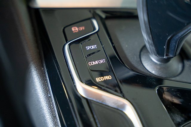 Used 2023 BMW 530i xDrive w/ Convenience Package image 20