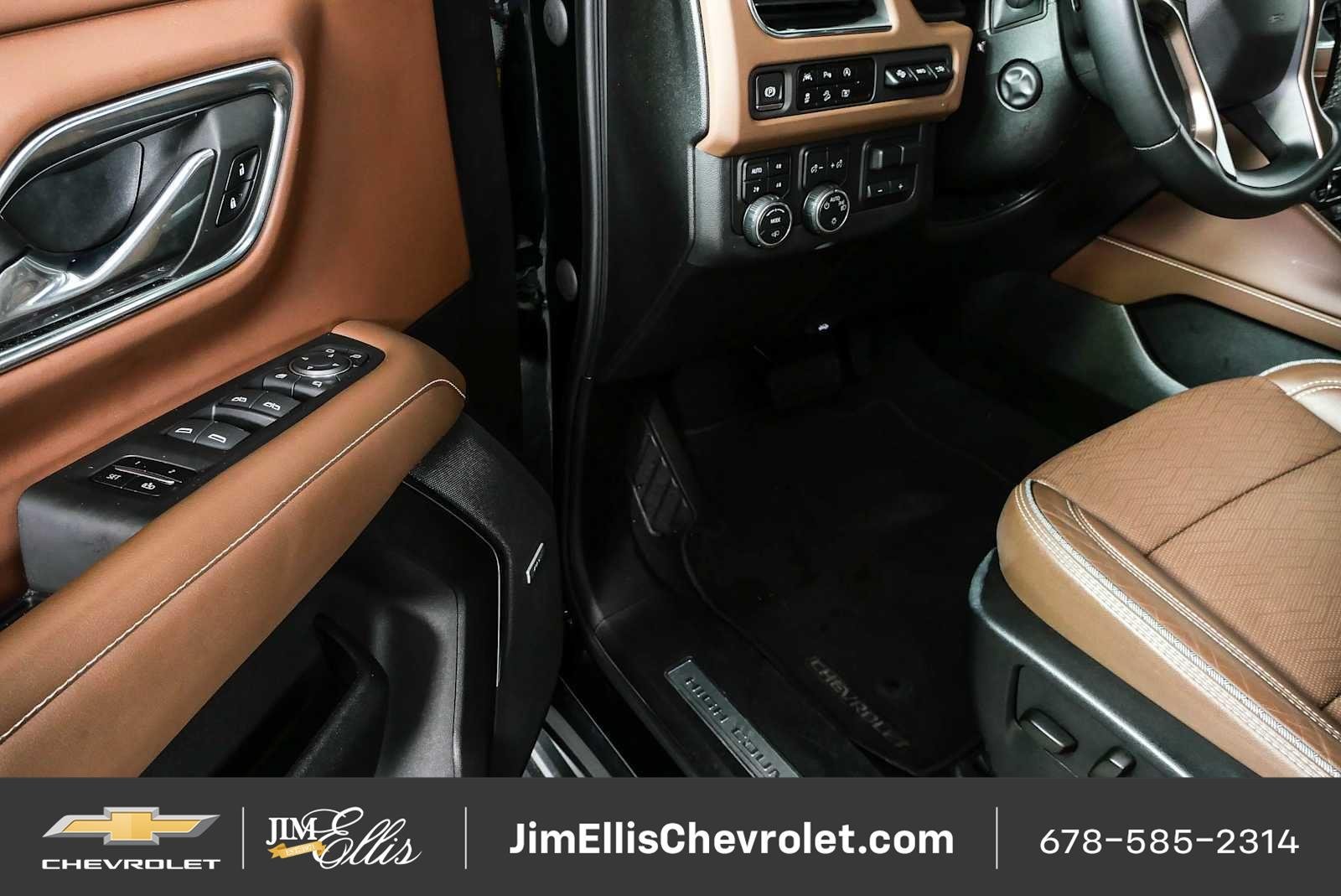 Certified 2023 Chevrolet Tahoe High Country AWD/4WD image 9