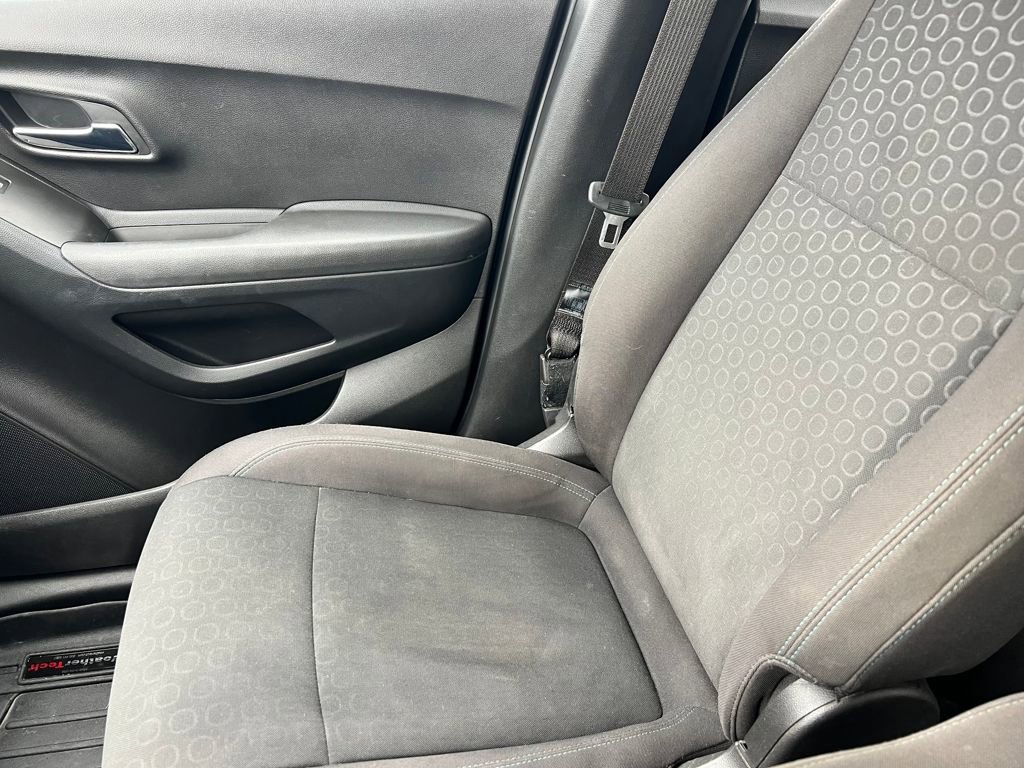 Used 2016 Chevrolet Trax LS w/ LPO, Protection Package image 23