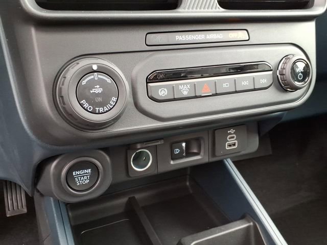 New 2026 Ford Maverick Lariat w/ Black Appearance Package AWD/4WD image 14
