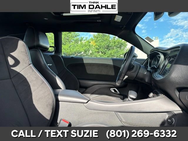 Used 2018 Dodge Challenger SRT RWD image 19
